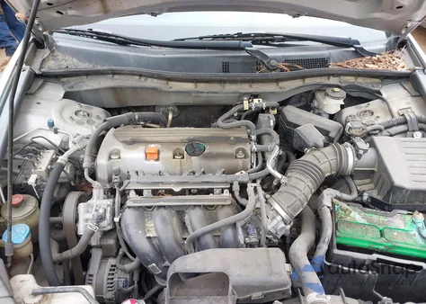 2010 Honda Accord 2.4 Lx-P z USA, uszkodzony, nr VIN 1HGCP2F45AA096154